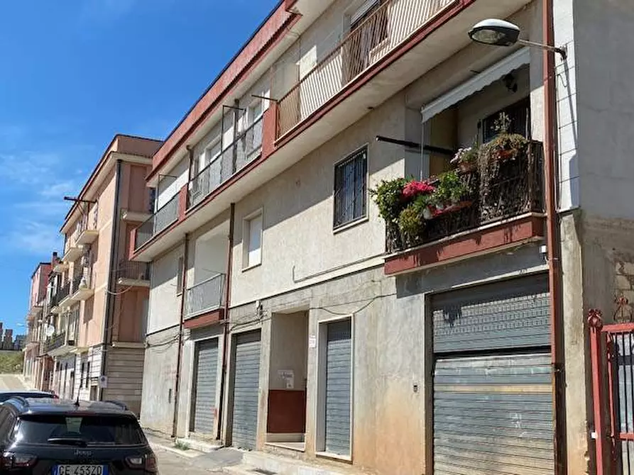 Immagine 1 di Appartamento in vendita  in Via Edoardo Scarpetta 34 a Sannicandro Garganico