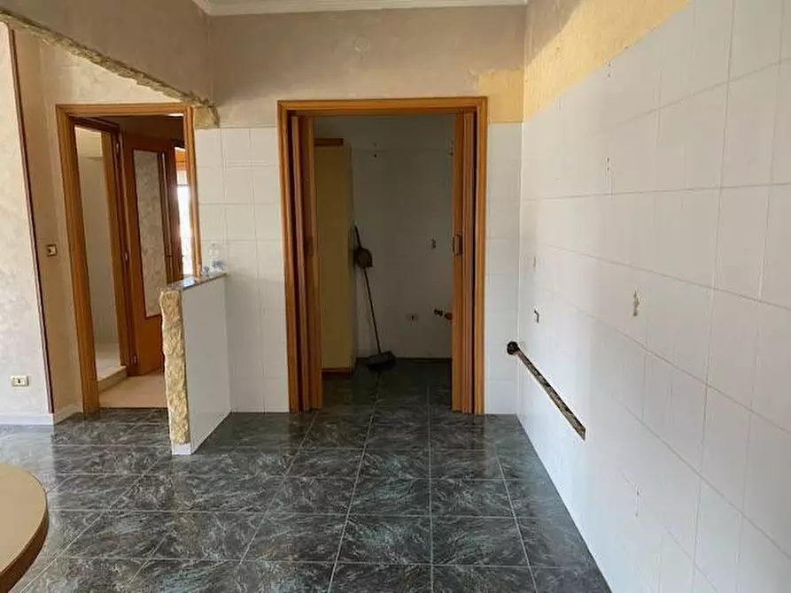 Immagine 6 di Appartamento in vendita  in Via Edoardo Scarpetta 34 a Sannicandro Garganico