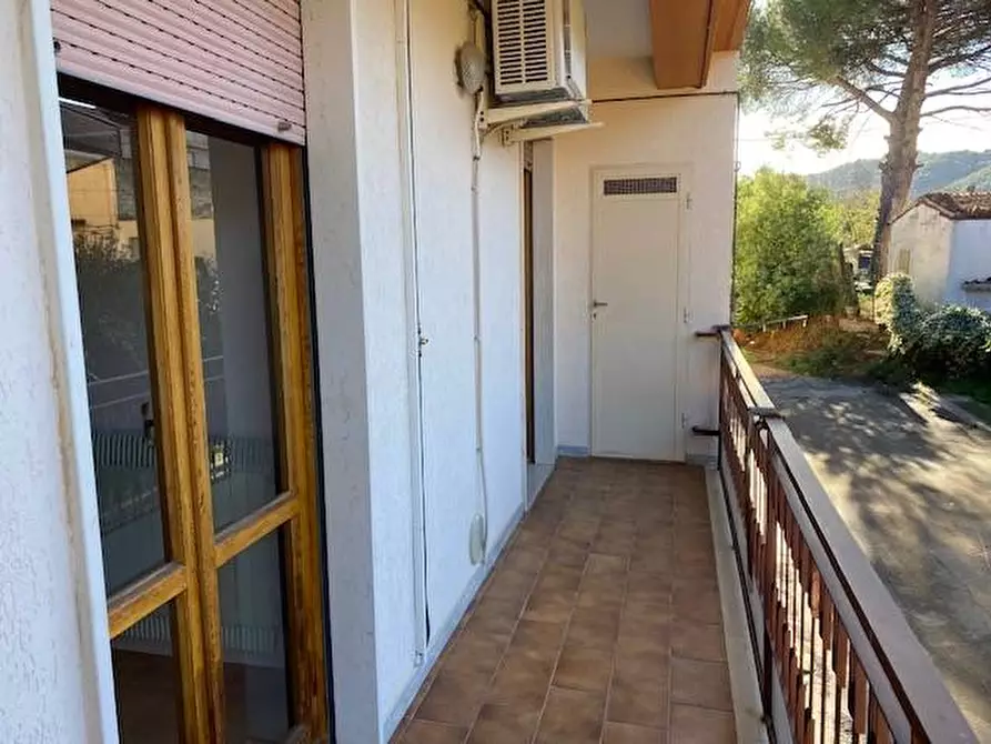 Immagine 15 di Appartamento in vendita  in Via Pirandello 10 a Sannicandro Garganico