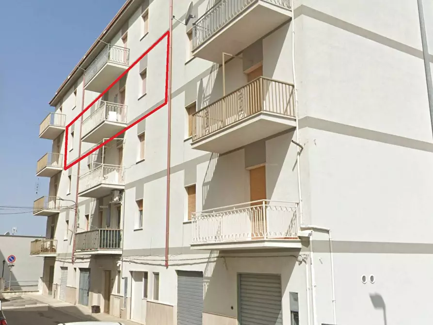 Immagine 1 di Appartamento in vendita  in Via Aldo MORO 9 a Cagnano Varano