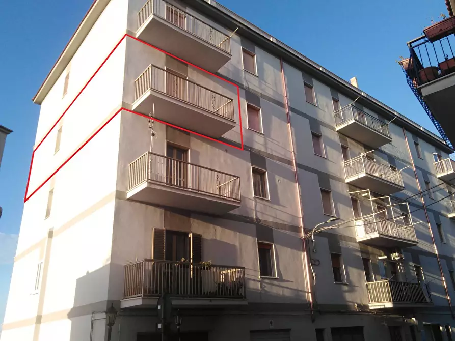 Immagine 1 di Appartamento in vendita  in Via Aldo MORO 9 a Cagnano Varano