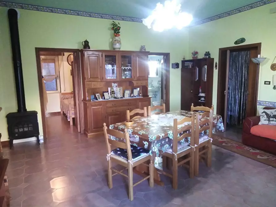 Immagine 6 di Appartamento in vendita  in Via Papa Giovanni XXIII 25 a Cagnano Varano