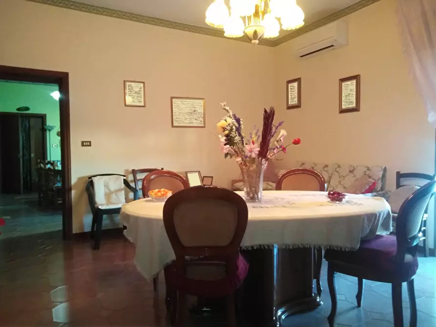 Immagine 17 di Appartamento in vendita  in Via Papa Giovanni XXIII 25 a Cagnano Varano