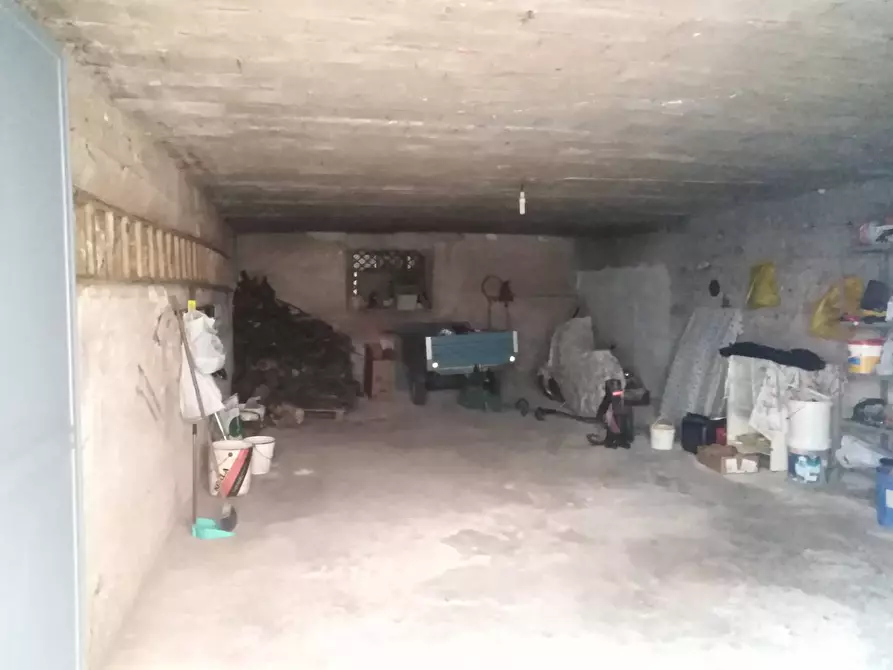 Immagine 27 di Appartamento in vendita  in Via Papa Giovanni XXIII 25 a Cagnano Varano