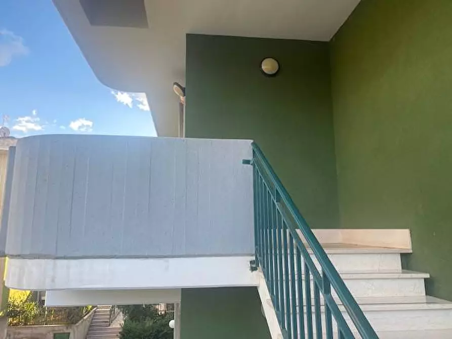 Immagine 5 di Appartamento in vendita  in Via Dei Maceristi 7 a Sannicandro Garganico