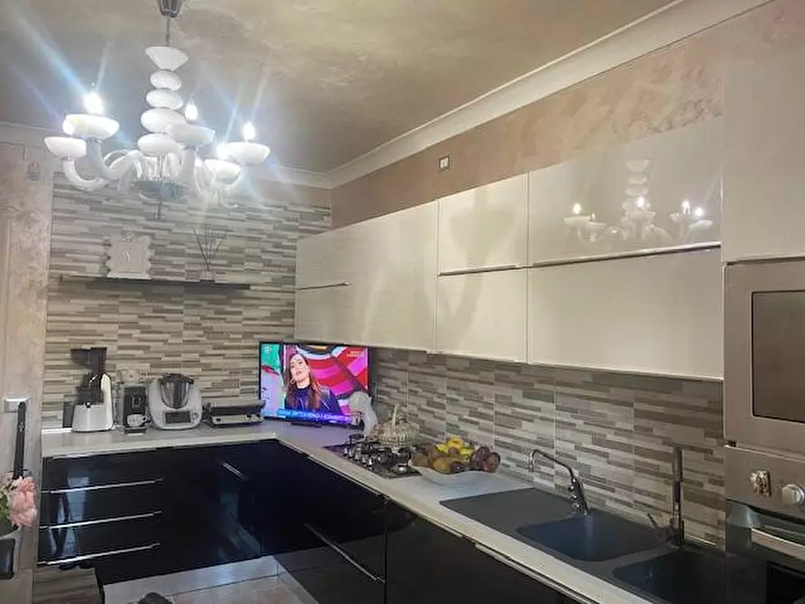 Immagine 8 di Appartamento in vendita  in Via Dei Maceristi 7 a Sannicandro Garganico