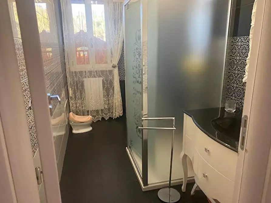 Immagine 10 di Appartamento in vendita  in Via Dei Maceristi 7 a Sannicandro Garganico