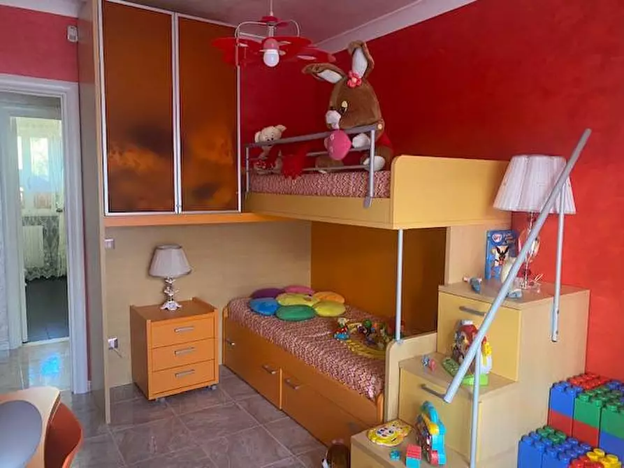 Immagine 13 di Appartamento in vendita  in Via Dei Maceristi 7 a Sannicandro Garganico