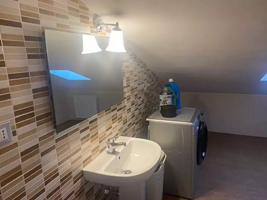 Immagine 24 di Appartamento in vendita  in Via Dei Maceristi 7 a Sannicandro Garganico