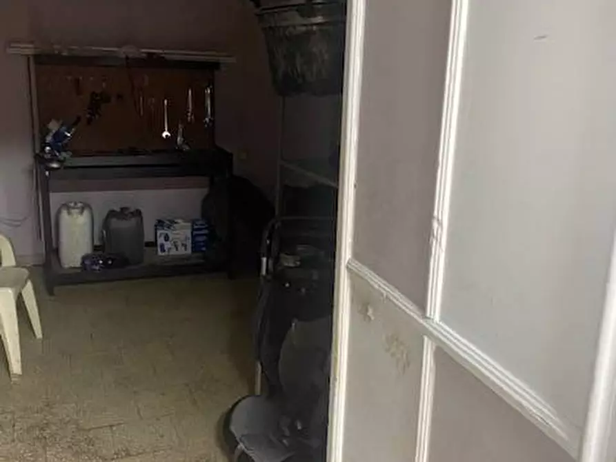 Immagine 32 di Appartamento in vendita  in Via Dei Maceristi 7 a Sannicandro Garganico