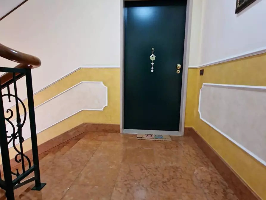 Immagine 10 di Appartamento in vendita  in Via Madonna di Fatima 1/A a Sannicandro Garganico