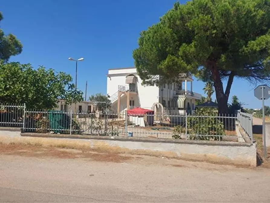 Immagine 7 di Villa in vendita  in Contrada Palmieri snc a Sannicandro Garganico