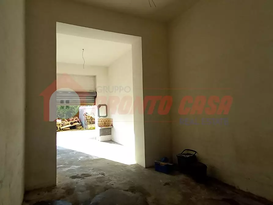 Immagine 22 di Appartamento in vendita  in Via Ciro ANGELILLIS 10 a Vico Del Gargano