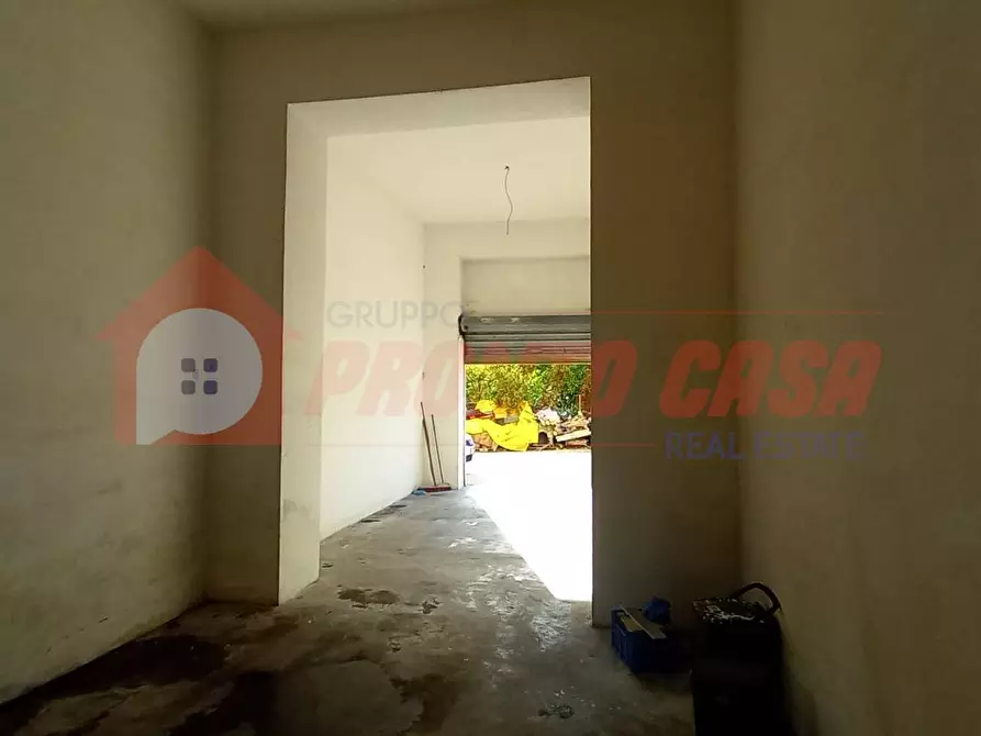 Immagine 23 di Appartamento in vendita  in Via Ciro ANGELILLIS 10 a Vico Del Gargano