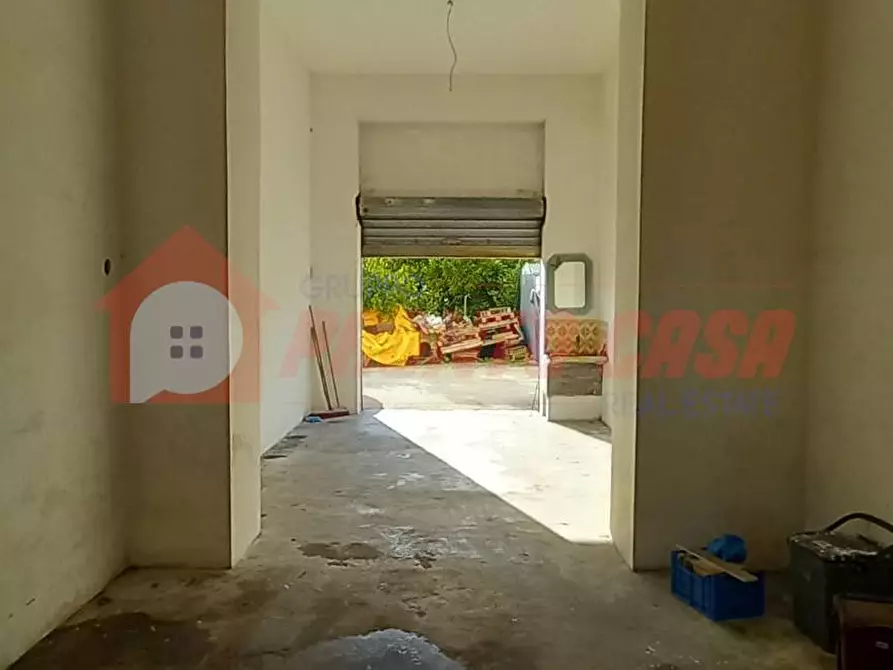 Immagine 24 di Appartamento in vendita  in Via Ciro ANGELILLIS 10 a Vico Del Gargano