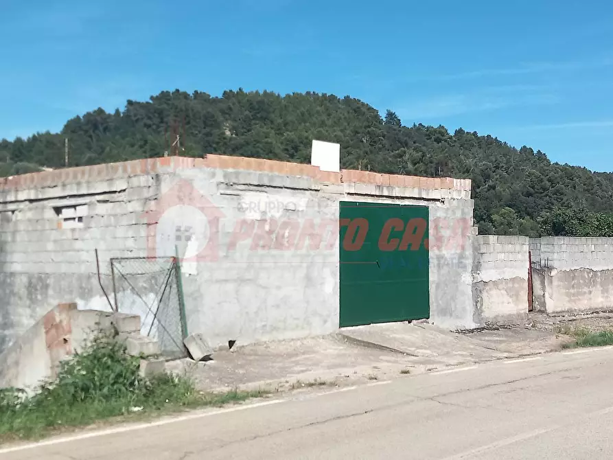 Immagine 5 di Appartamento in vendita  in Via Matteotti snc a Cagnano Varano