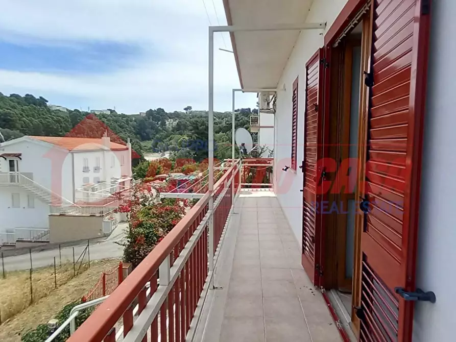 Immagine 13 di Appartamento in vendita  in Via Santa MEnna 32 a Vico Del Gargano