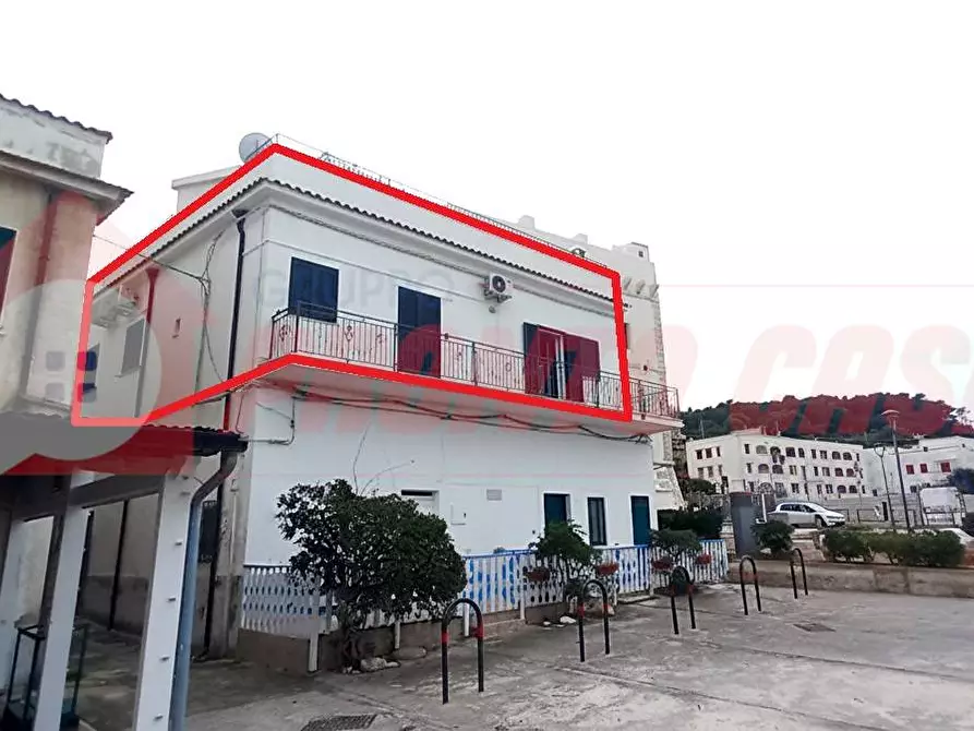Immagine 1 di Appartamento in vendita  in Lungomare Andrea Pazienza 75 a Vico Del Gargano