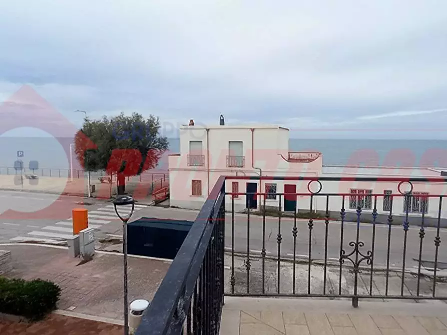 Immagine 6 di Appartamento in vendita  in Lungomare Andrea Pazienza 75 a Vico Del Gargano