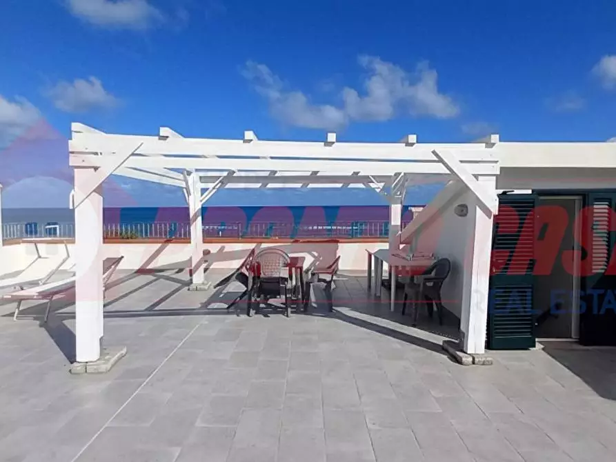 Immagine 32 di Appartamento in vendita  in Lungomare Andrea Pazienza 75 a Vico Del Gargano