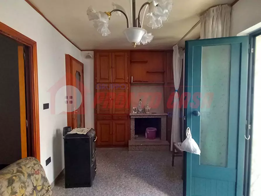 Immagine 6 di Palazzo in vendita  in Via Ventrella 60 a Cagnano Varano