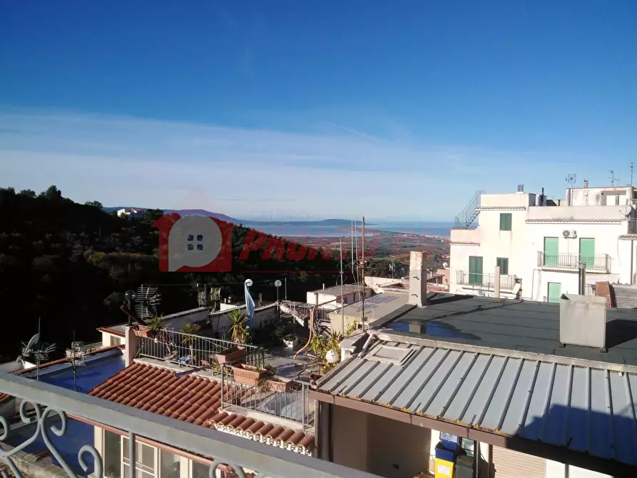 Immagine 15 di Palazzo in vendita  in Via Ventrella 60 a Cagnano Varano