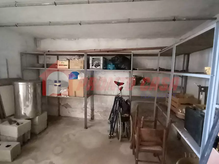 Immagine 18 di Palazzo in vendita  in Via Ventrella 60 a Cagnano Varano