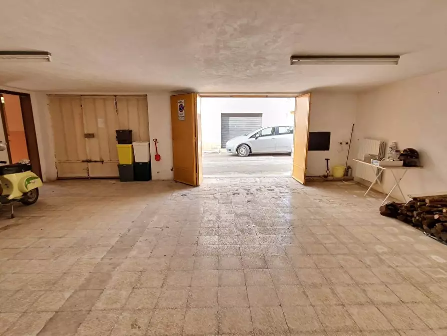 Immagine 20 di Appartamento in vendita  in Via Antonio Carugno 28 a Sannicandro Garganico