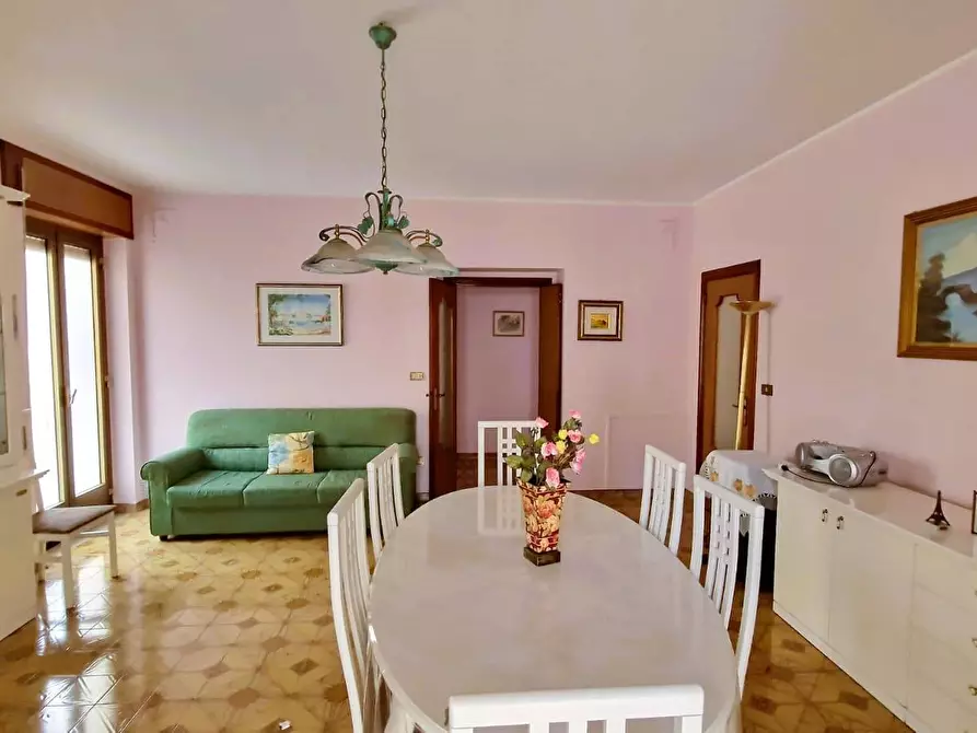 Immagine 8 di Appartamento in vendita  in Via Antonio Carugno 28 a Sannicandro Garganico