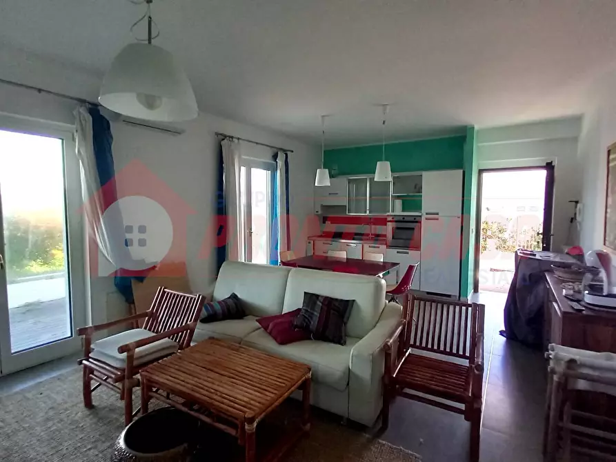 Immagine 5 di Villa in vendita  in Via Reggio Calabria snc a Cagnano Varano