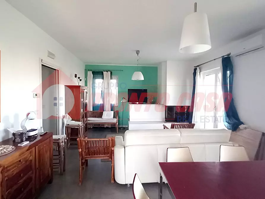 Immagine 7 di Villa in vendita  in Via Reggio Calabria snc a Cagnano Varano