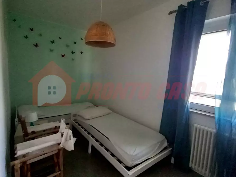 Immagine 11 di Villa in vendita  in Via Reggio Calabria snc a Cagnano Varano