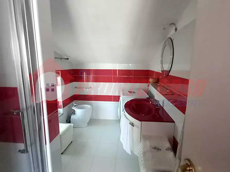 Immagine 23 di Villa in vendita  in Via Reggio Calabria snc a Cagnano Varano