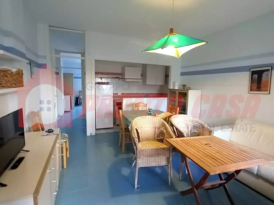 Immagine 5 di Palazzo in vendita  in Località ISOLA VARANO snc a Cagnano Varano