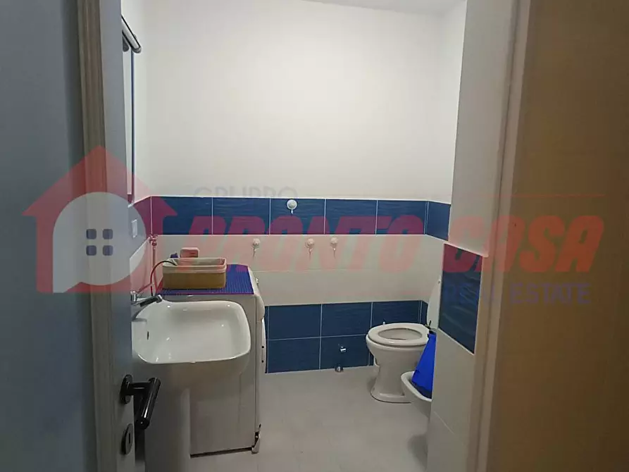 Immagine 13 di Palazzo in vendita  in Località ISOLA VARANO snc a Cagnano Varano