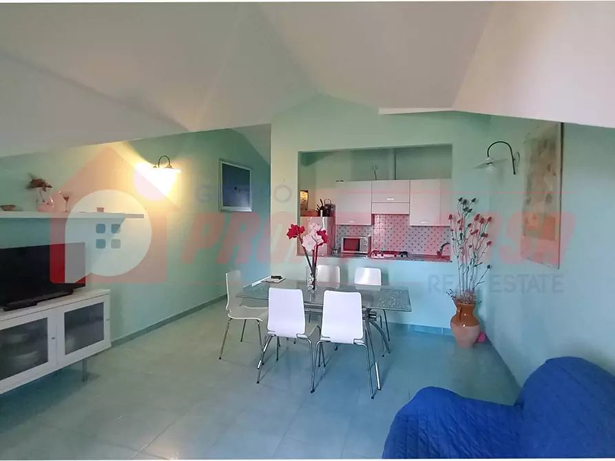 Immagine 15 di Palazzo in vendita  in Località ISOLA VARANO snc a Cagnano Varano