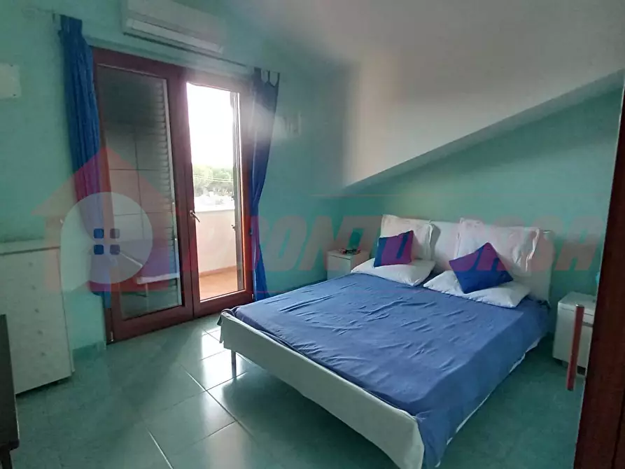 Immagine 19 di Palazzo in vendita  in Località ISOLA VARANO snc a Cagnano Varano