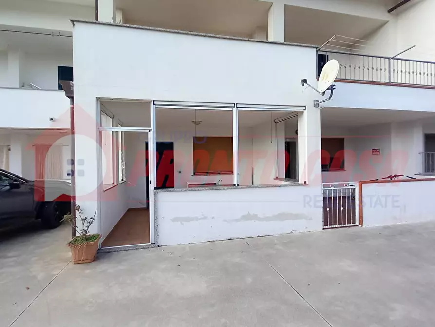 Immagine 23 di Palazzo in vendita  in Località ISOLA VARANO snc a Cagnano Varano