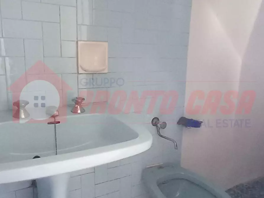 Immagine 8 di Appartamento in vendita  in Via DE ANGELIS 32 a Cagnano Varano
