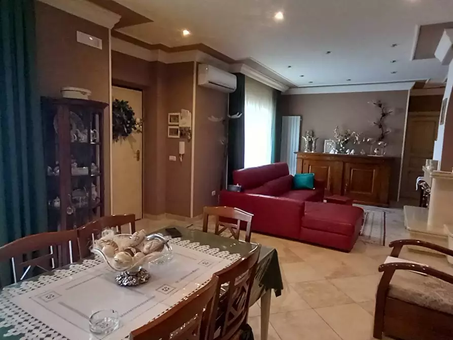 Immagine 3 di Appartamento in vendita  in Via GERMANIA 5 a Vico Del Gargano