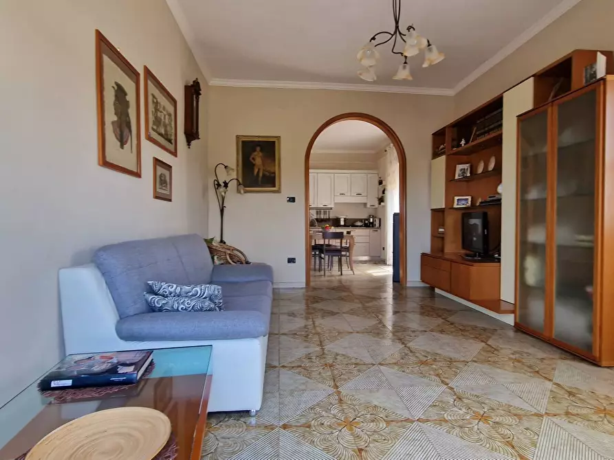 Immagine 6 di Appartamento in vendita  in Via Papa Giovanni XXIII 50 a Sannicandro Garganico