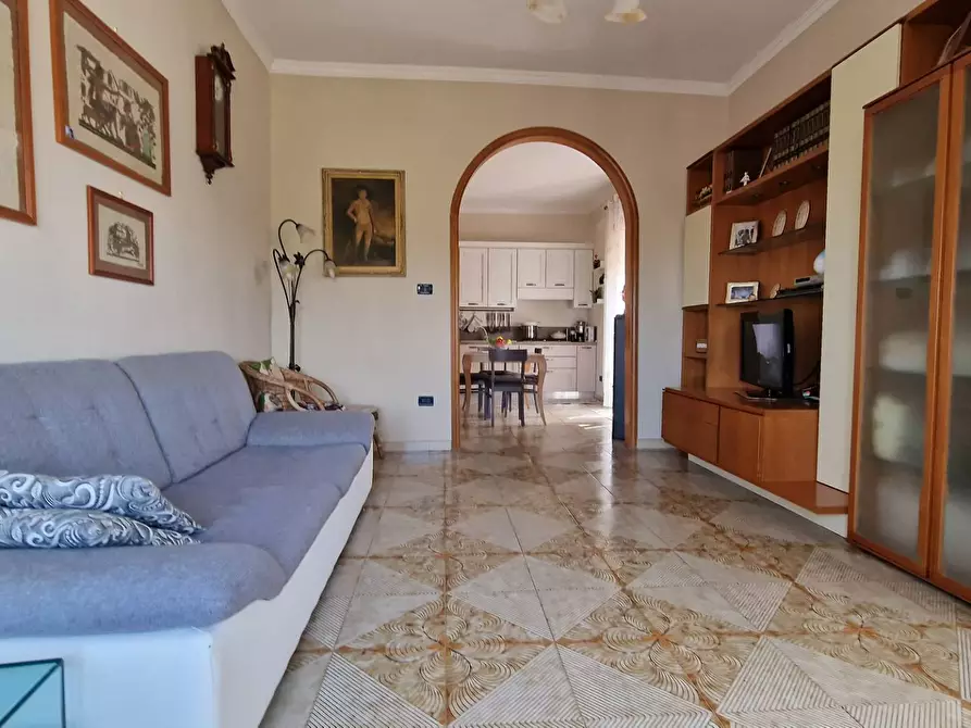 Immagine 7 di Appartamento in vendita  in Via Papa Giovanni XXIII 50 a Sannicandro Garganico