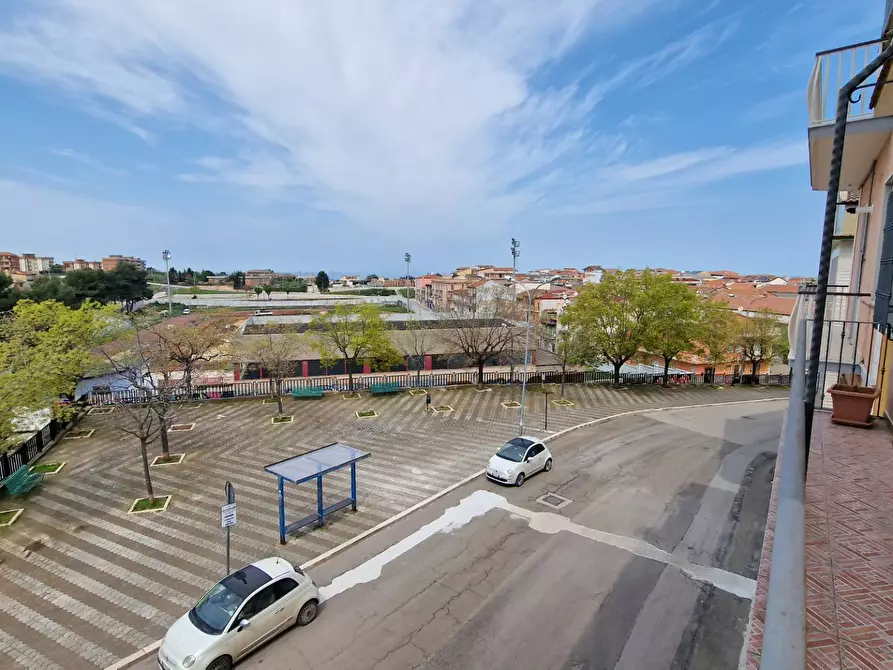 Immagine 16 di Appartamento in vendita  in Via Papa Giovanni XXIII 50 a Sannicandro Garganico