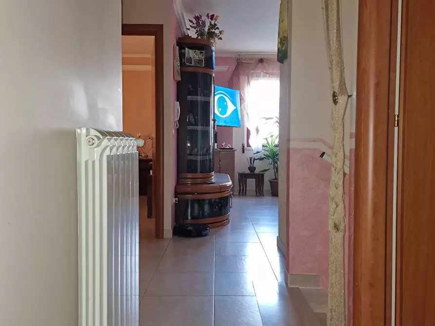 Immagine 9 di Appartamento in vendita  in Via D'EVOLA 3 a Sannicandro Garganico