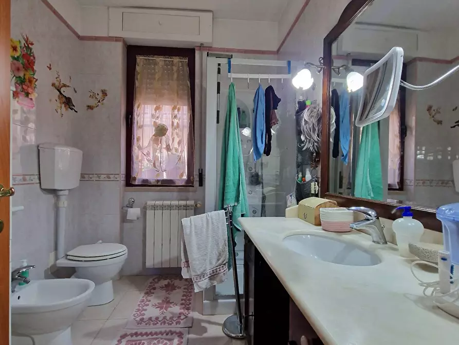 Immagine 16 di Appartamento in vendita  in Via D'EVOLA 3 a Sannicandro Garganico