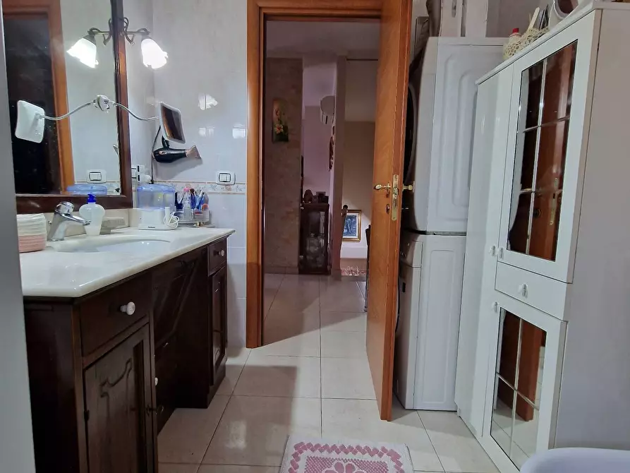 Immagine 17 di Appartamento in vendita  in Via D'EVOLA 3 a Sannicandro Garganico