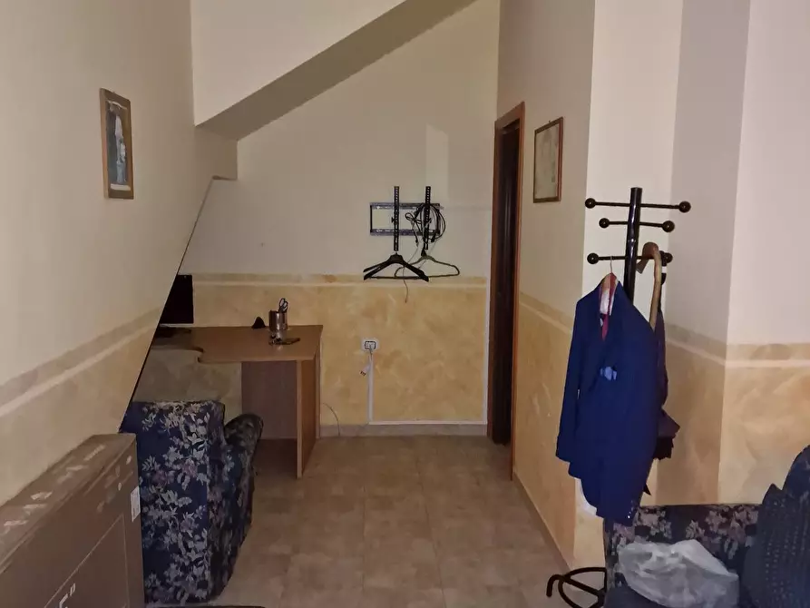 Immagine 30 di Appartamento in vendita  in Via D'EVOLA 3 a Sannicandro Garganico