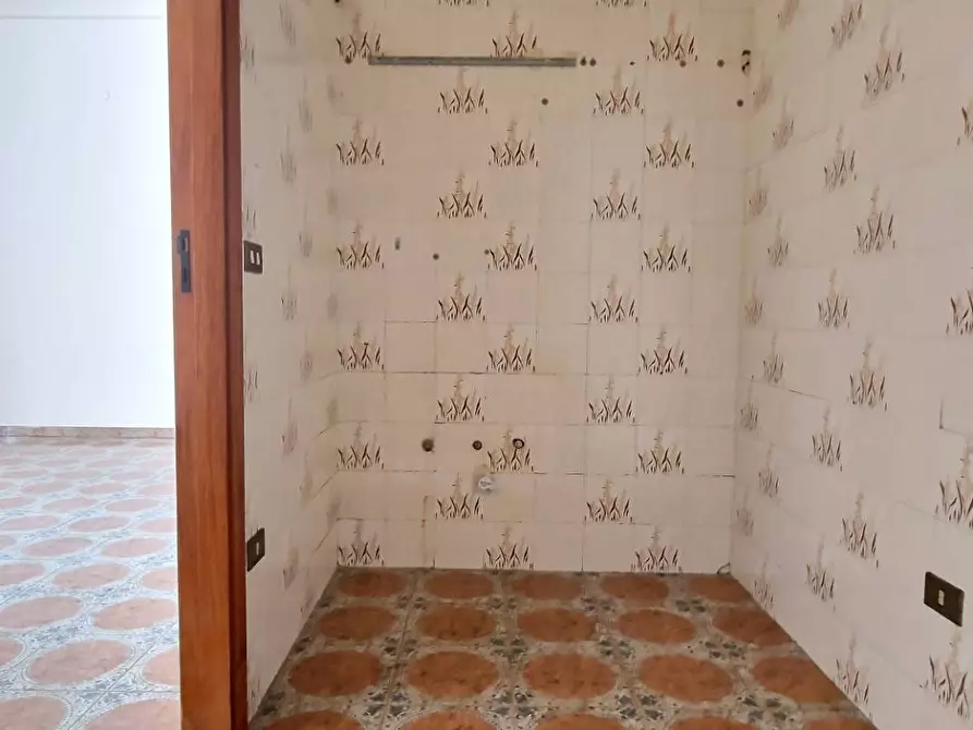 Immagine 12 di Appartamento in vendita  in Via Castiglia Michele 12 a Sannicandro Garganico