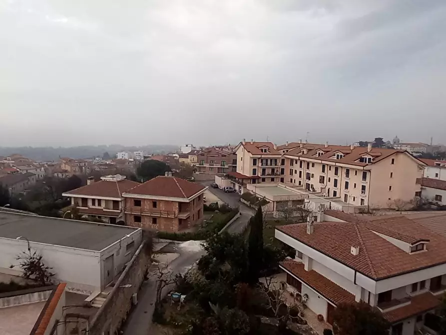 Immagine 17 di Appartamento in vendita  in Via Monastero 65 a Vico Del Gargano