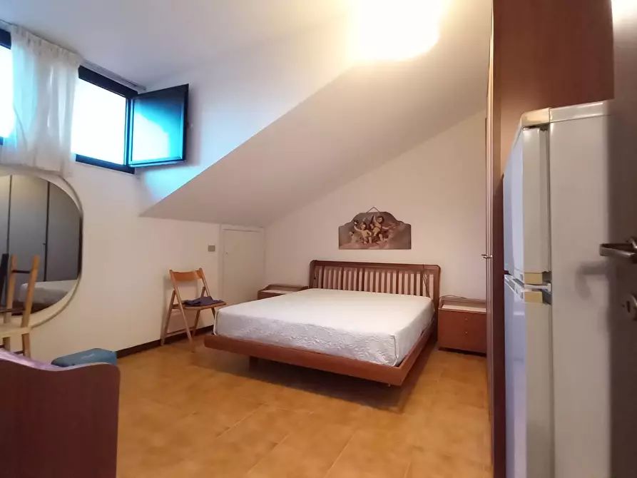 Immagine 14 di Appartamento in vendita  in Via Padre Luca da Vico 6 a Vico Del Gargano